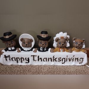 Lighted Clay Magic 1987 Thanksgiving Bear Family Decoration